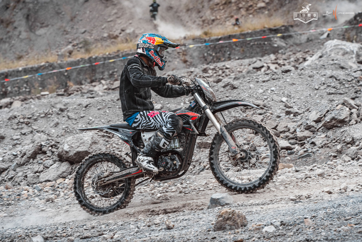 MotoTec Venom 72V 12,000W Electric Dirt Bike by Swag House Store