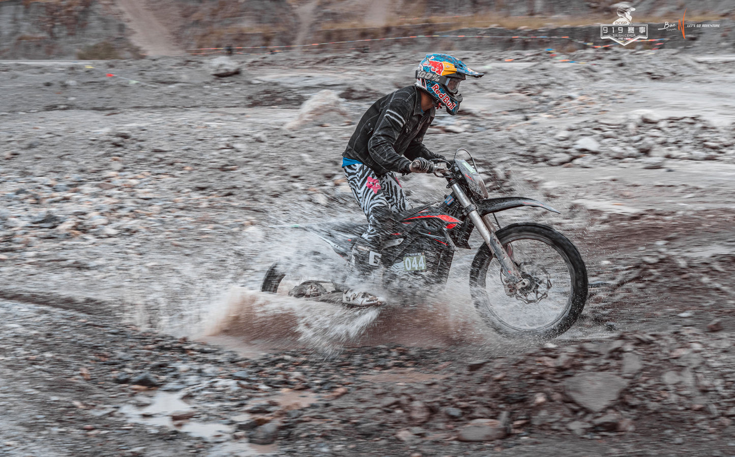 MotoTec Venom 72V 12,000W Electric Dirt Bike by Swag House Store