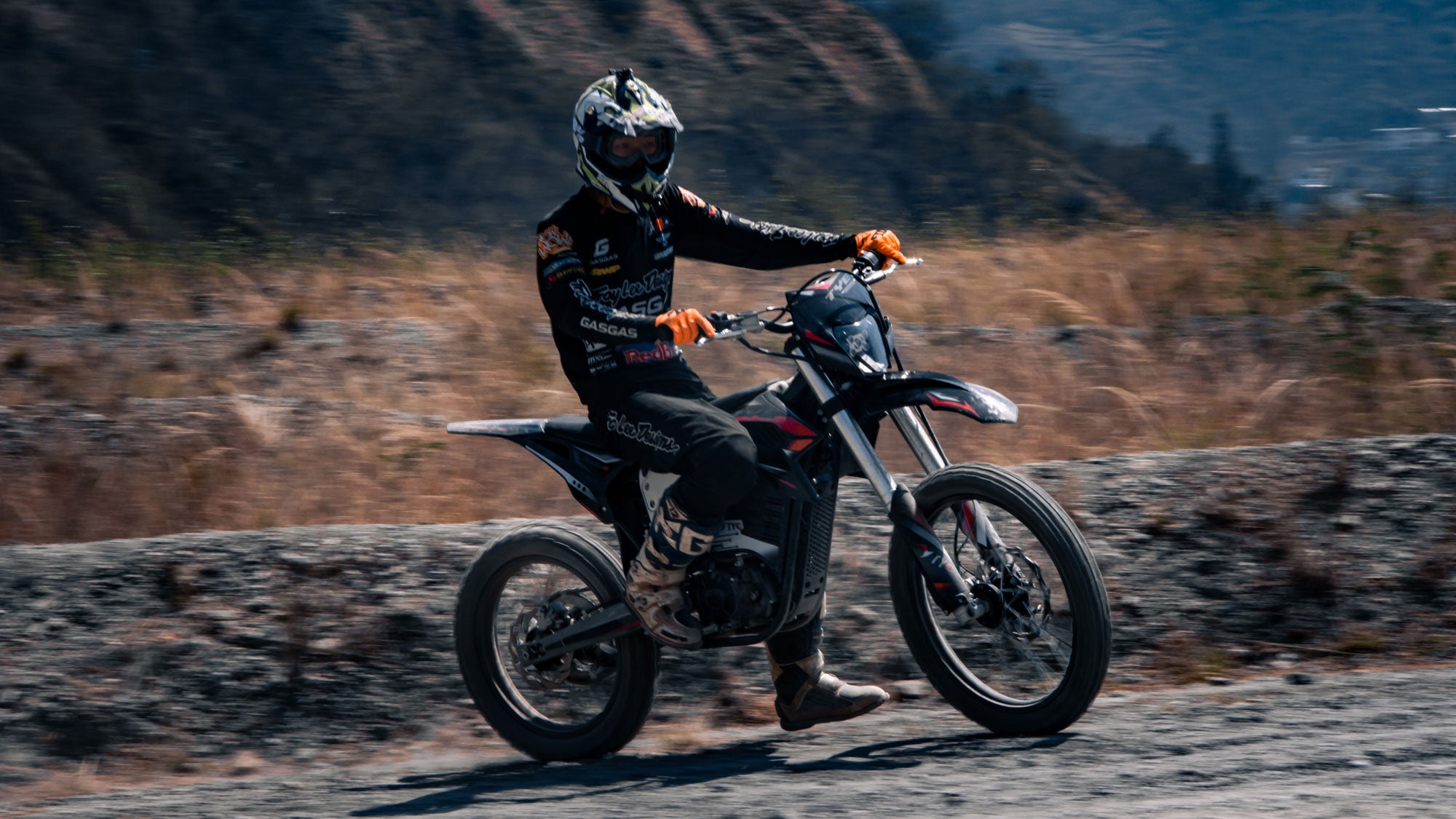 MotoTec Venom 72V 12,000W Electric Dirt Bike