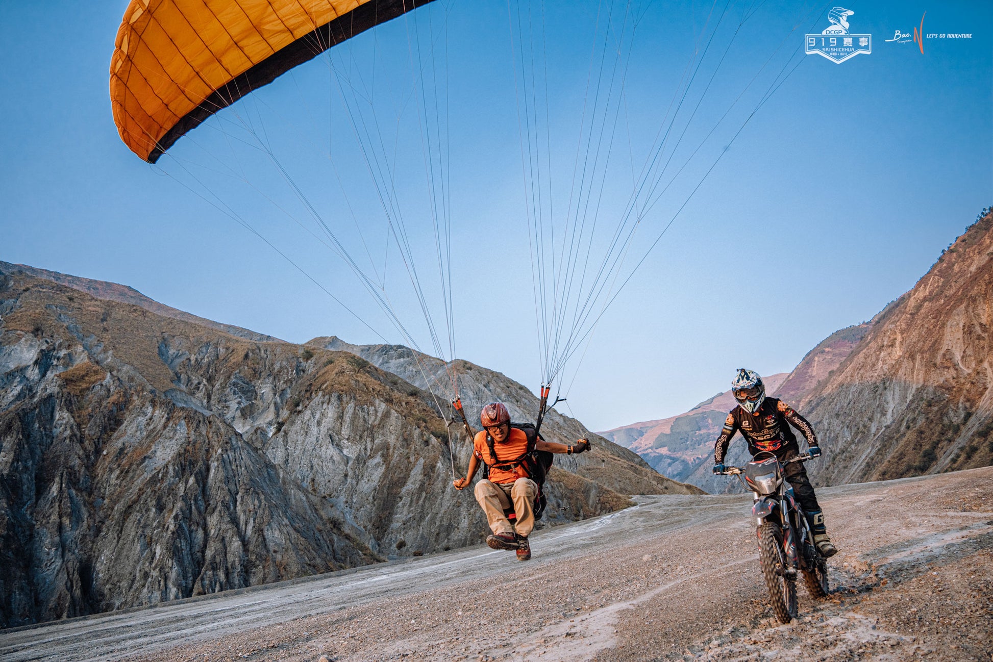 MotoTec Venom 72V 12,000W Electric Dirt Bike by Swag House Store