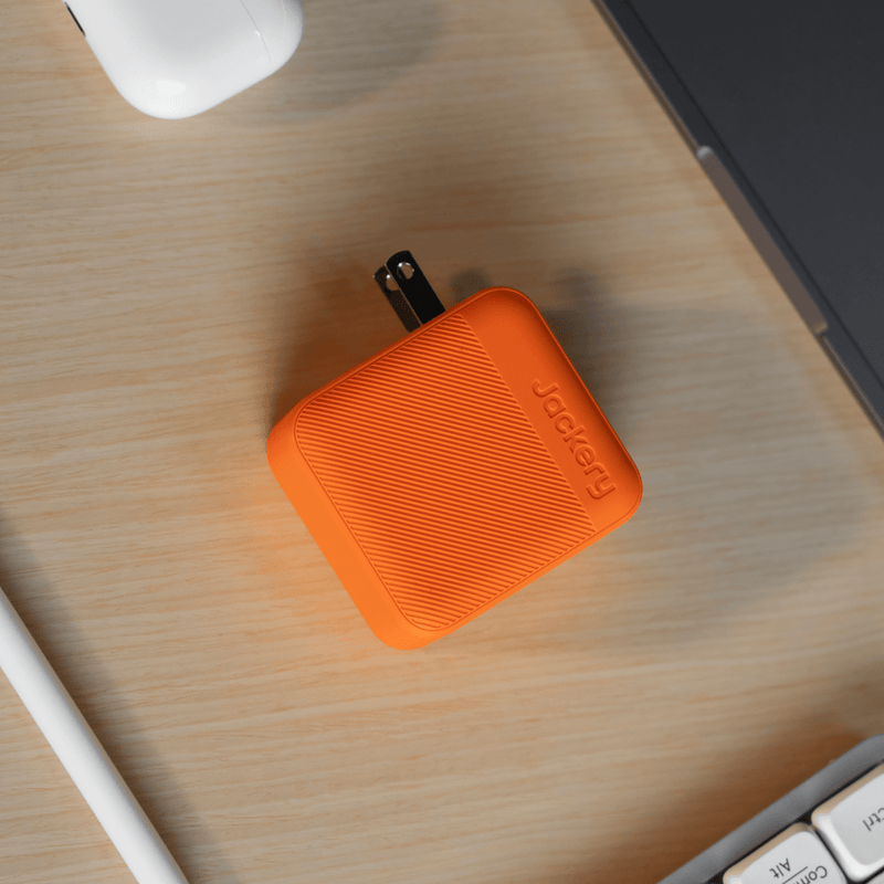 Jackery 102W GaN 3-Port Fast Charger | USB-C PD | Free US Shipping